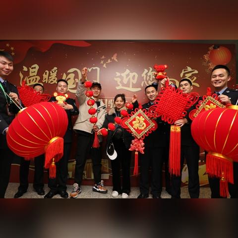 扬州泰州机场最新动态，投资、扩建与运营数据解读