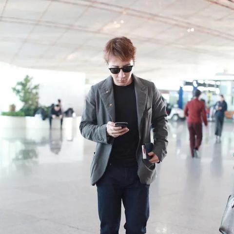 揭秘刘谦最新动态与成就新闻速递