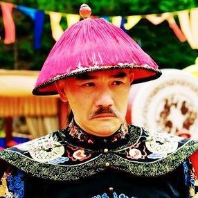 王珞丹最新图片展现女神魅力，时尚与演技并存