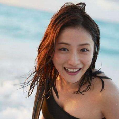 石原里美新剧魅力解析，演技与剧情深度探讨