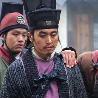 上海杨雄的最新职务与职责概述