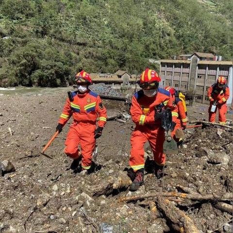 云南废铁今日价格走势分析