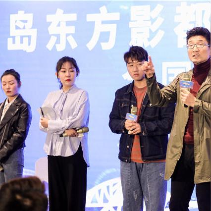 婚恋三部曲，爱的探索与成长最新章节