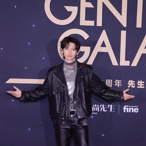 中餐厅最新嘉宾亮相，星光熠熠受热议