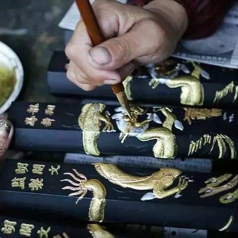 传奇最新开服二合一，革新狂欢，玩家盛宴！